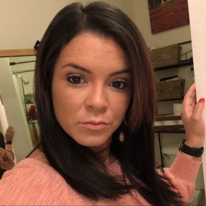 Meet your Posher, Ashli